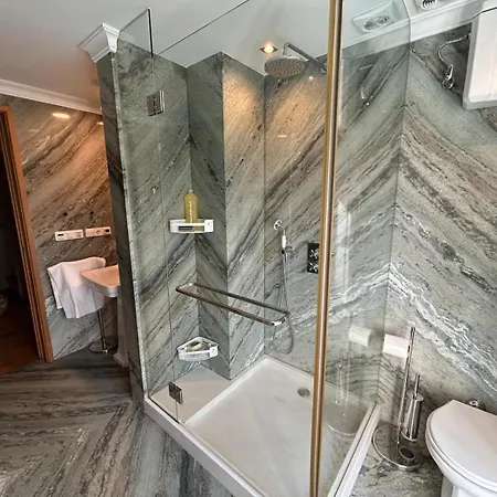 Celebration Or Event & At Casa Dos Macieis, Private Pool, Camino Santiago Direct Access & Optional Agritourism *